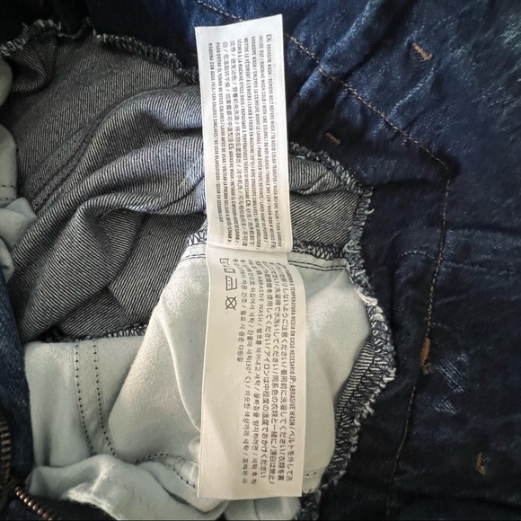 A&F Ultra High Rise Paper Bag Waist Mom Jean Size 25 - Picture 7 of 11